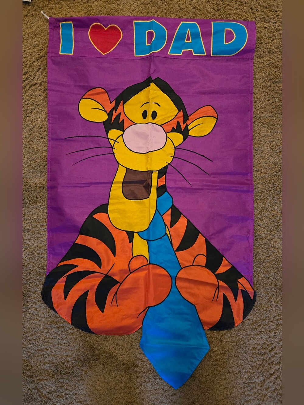 NWT Disney Tigger Fathers Day Dad Tie Flag 28x49 Pooh 100 Acre Collection 1998